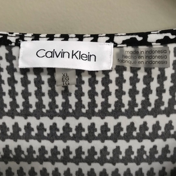 Calvin Klein | Houndstooth Plaid Tunic Top - Picture 7 of 13